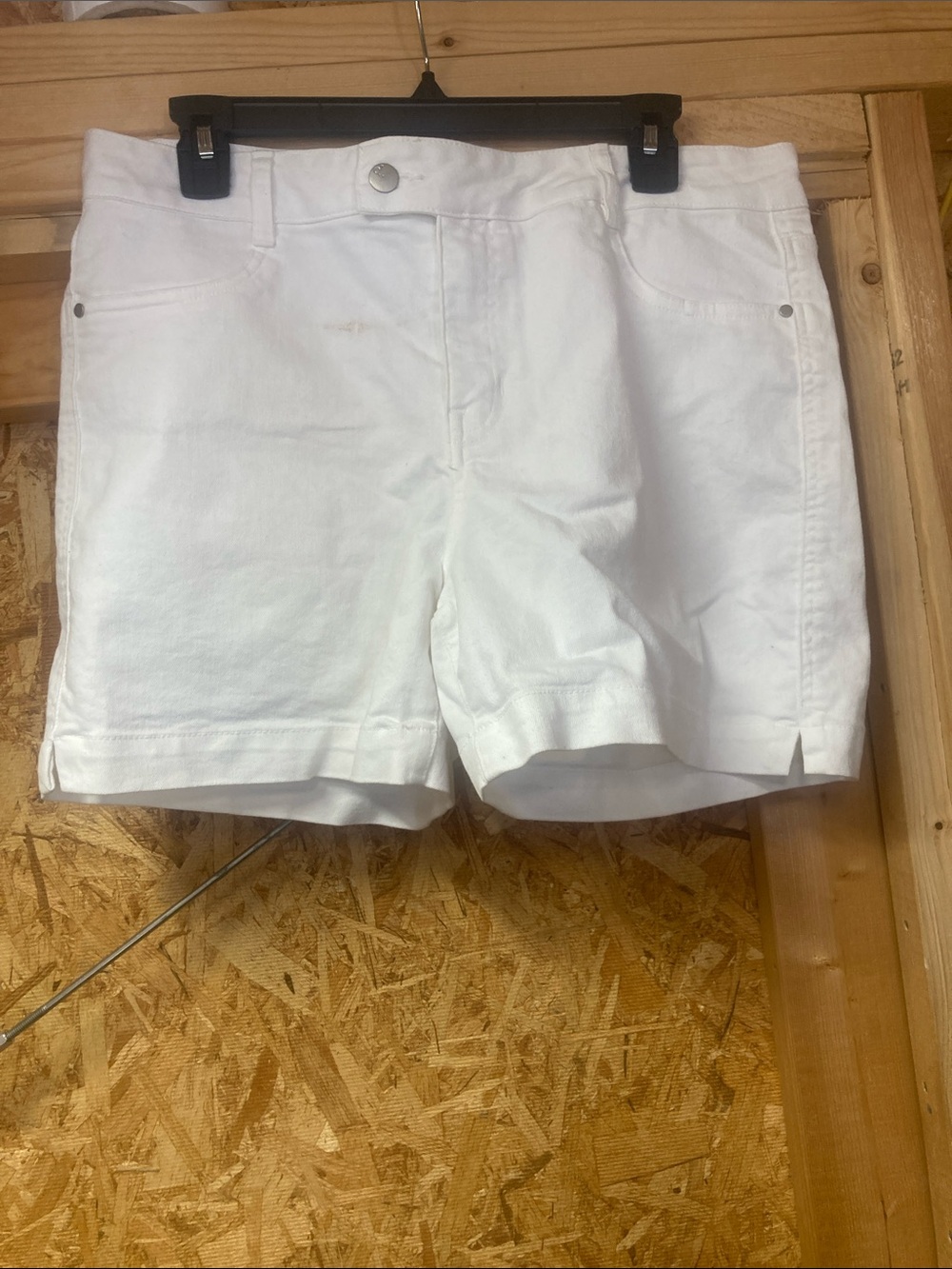 d. jeans White High-Waist Cotton Stretch Shorts